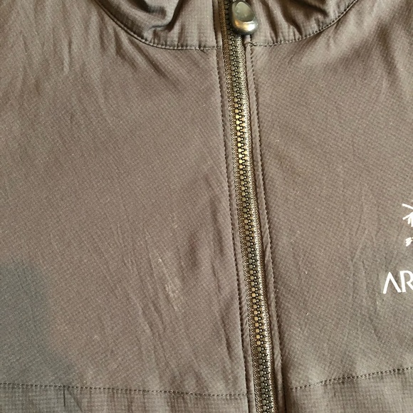 Arc’teryx Jacket. Men’s Large - Picture 3 of 5